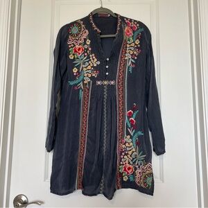 Johnny Was Embroidered Boho Tunic - grey with Multicolor Floral Embroidery XS
